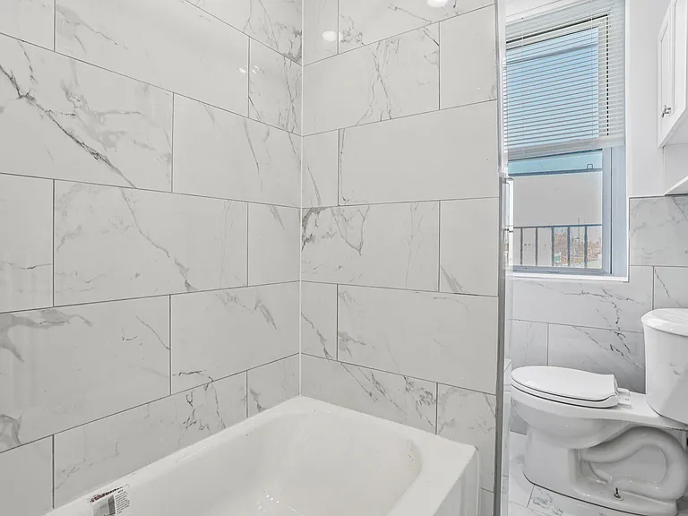 Hoffman B — Photo 37