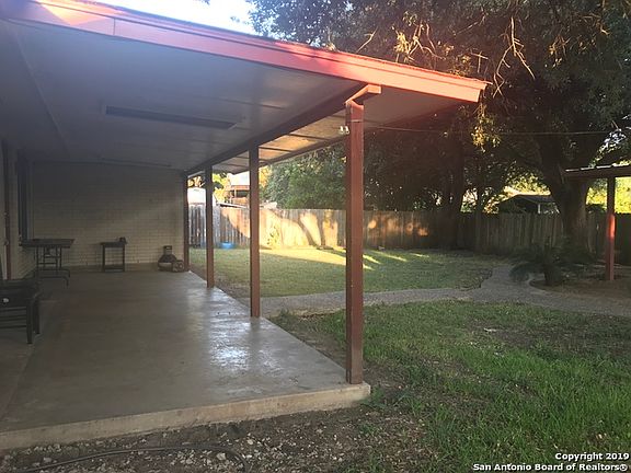 5th image of 4330 Treehouse Dr