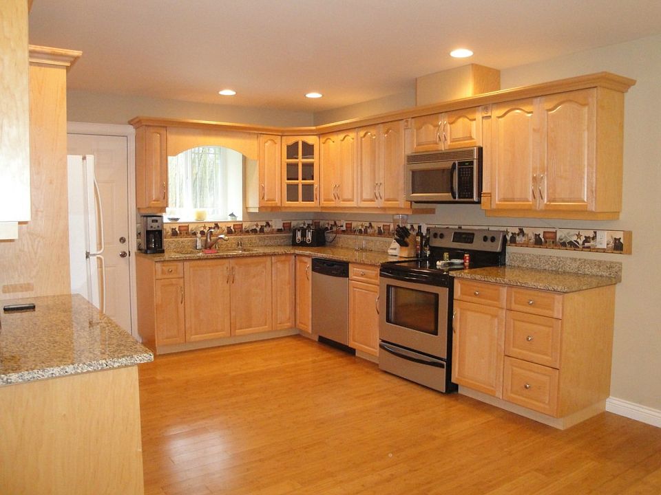 1st image of 8395 Grouse Crescent Dr