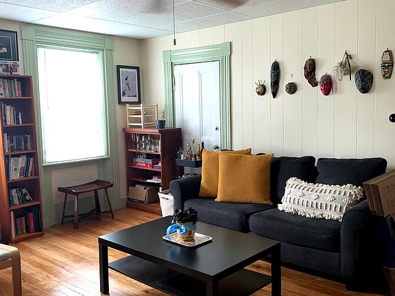 Living room, photo 1