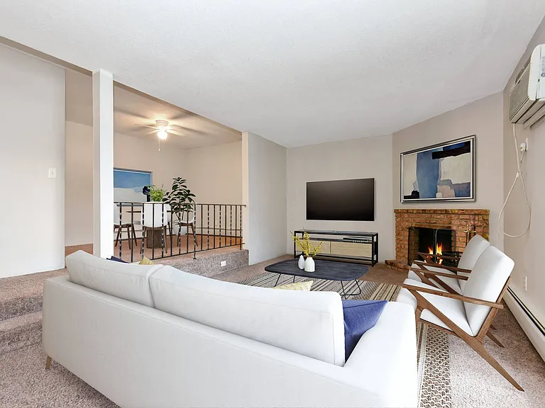 Rosedale Estates — Photo 1