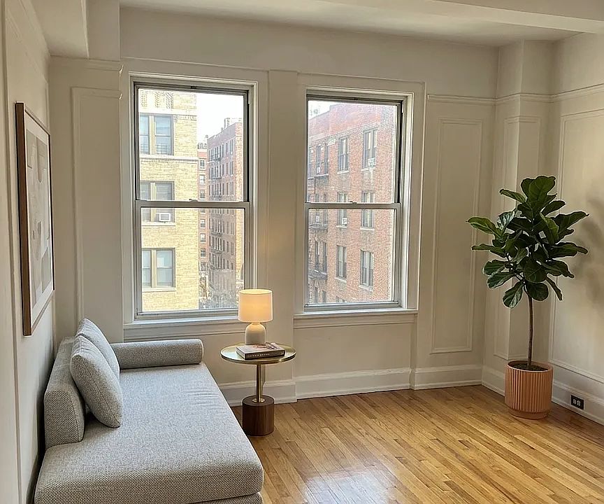 1st image of 175 W 76th St #12D2
