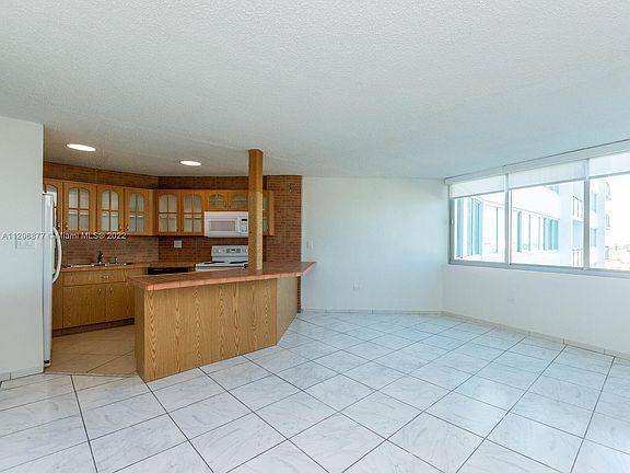 4th image of 7135 Collins Ave APT 801