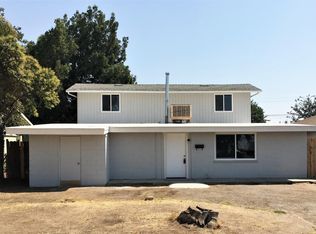 312 L St, Sanger, CA 93657