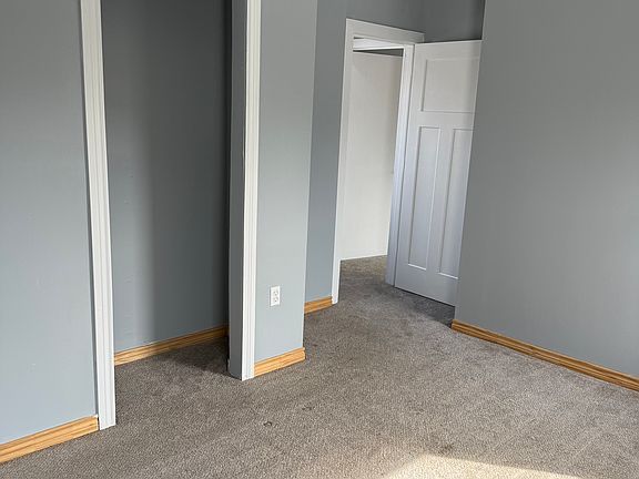 3rd image of 43 Boltin St