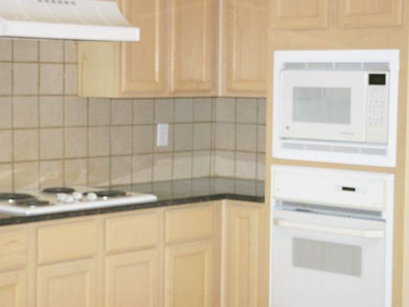2nd image of 8606 Ironwood Dr