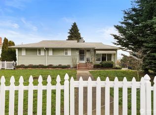 110 S Summit Avenue, Bremerton, WA 98312