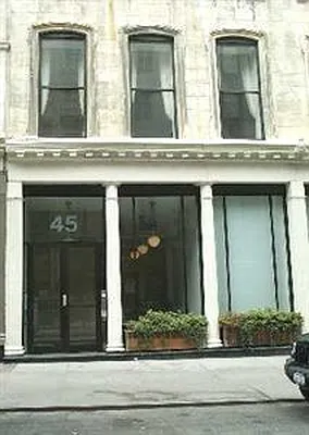 Rented by Douglas Elliman | media 25