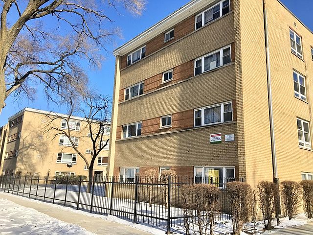 1st image of 6101 N Seeley Ave #1