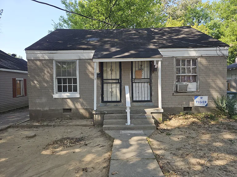 3160 Given Ave — Photo 1