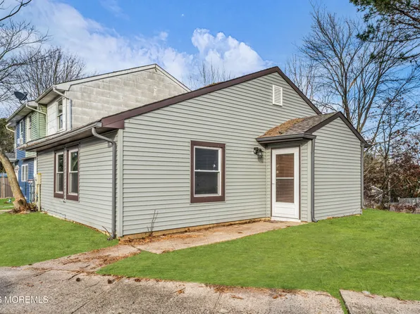 110 Lexington Blvd, Barnegat, NJ 08005