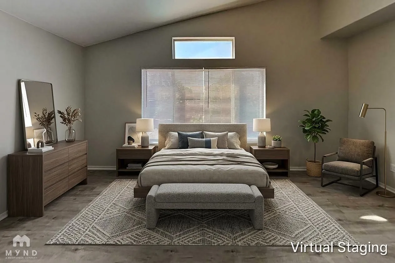 5 bed, 3.0 bath, 2140 sqft, $3,035 — Photo 3