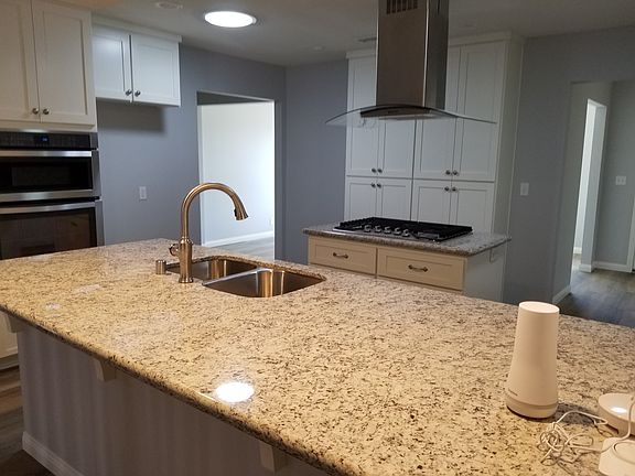 5th image of 3053 W Avenue L8