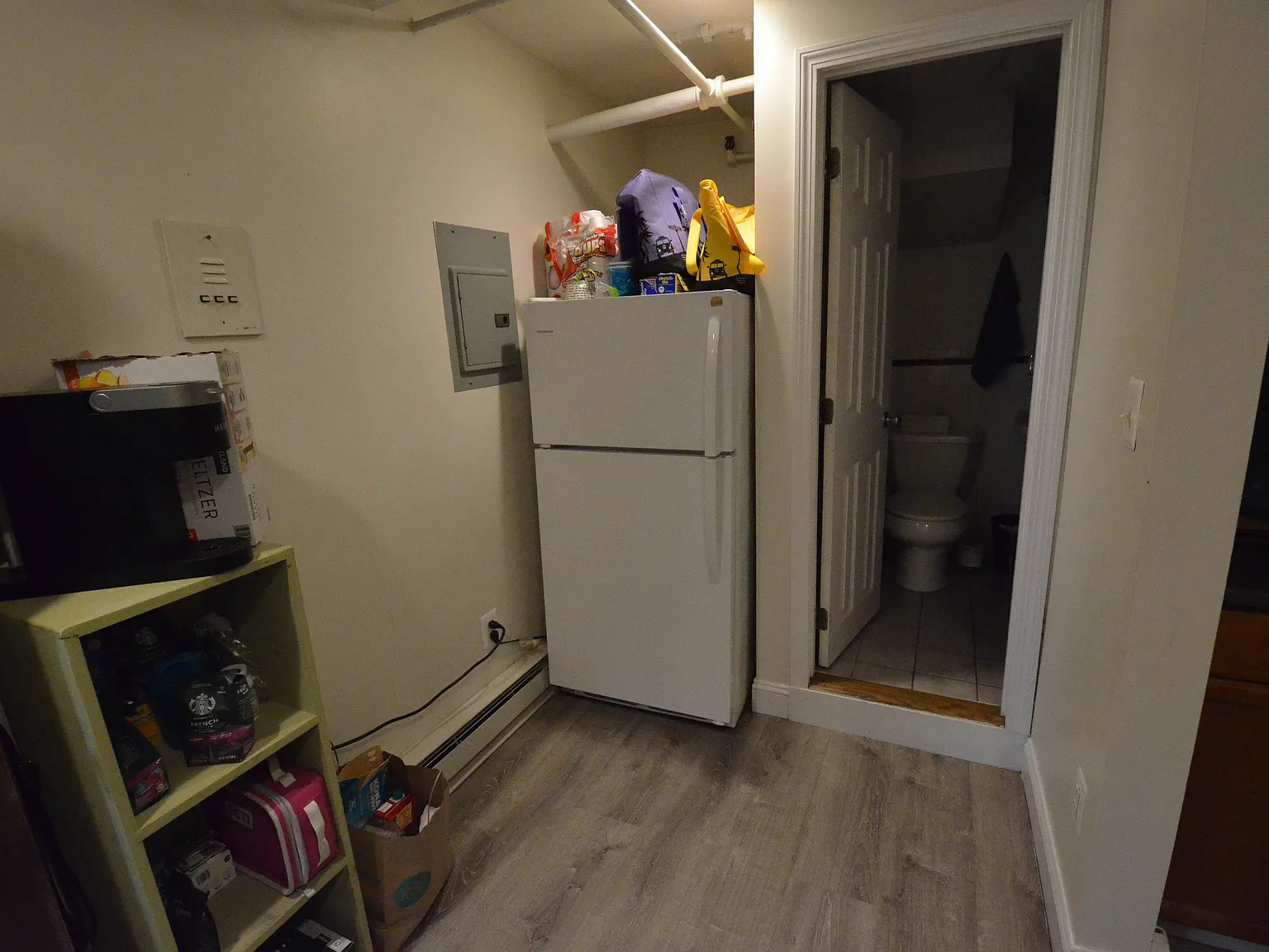 2 bed, 999 sqft, $3,400 — Photo 2