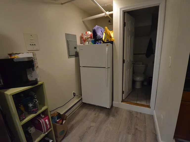 53 Burbank St #B — Photo 2