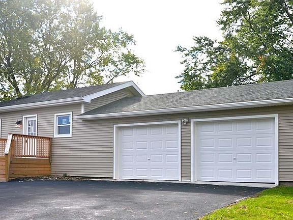 2nd image of 5066 Parrish Street Ext