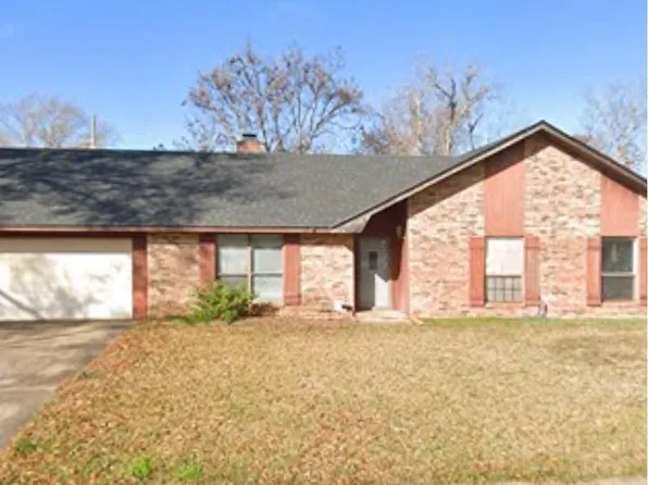 5628 Hera St, Alexandria, LA 71303