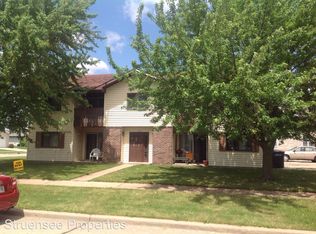 1810 W Packer Ave APT 3, Oshkosh, WI 54901