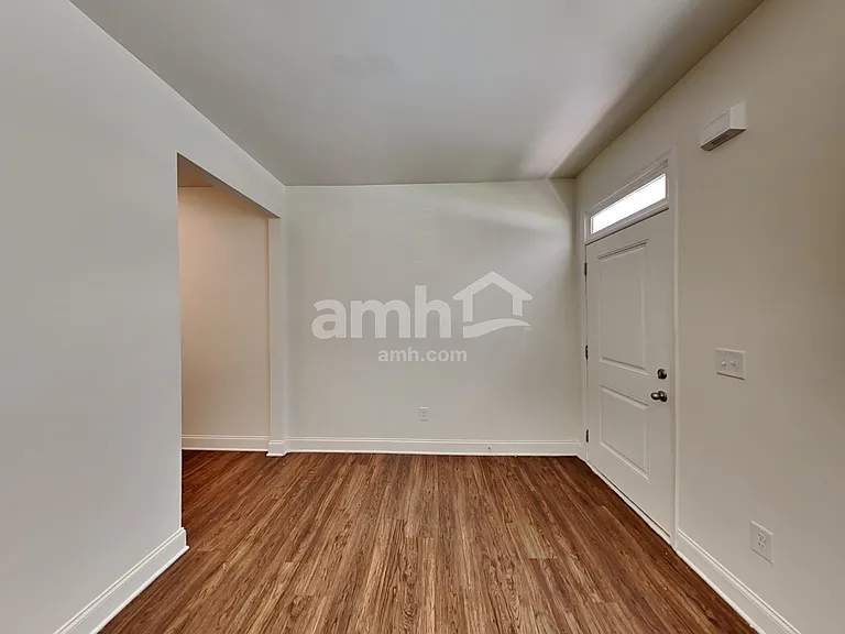 2442 Napa Valley Dr — Photo 8