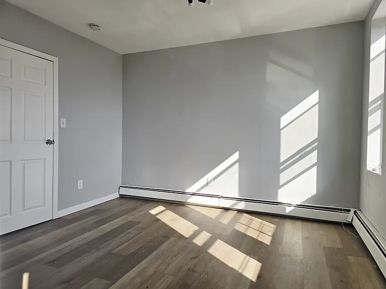 112.5 Greenville Ave #2 — Photo 9