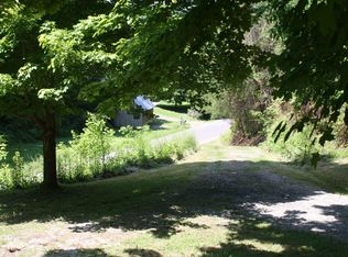 3440 Old Mountain Rd, Sevierville, TN 37876