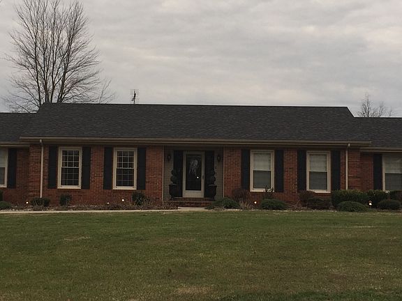5th image of 528 Lakeview Cir