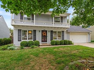 7911 Charlotte St, Kansas City, MO 64131