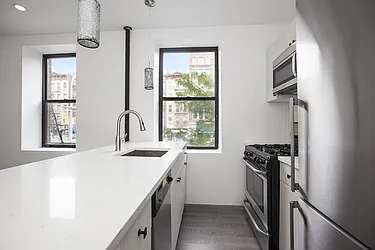 Rented by Platinum Properties