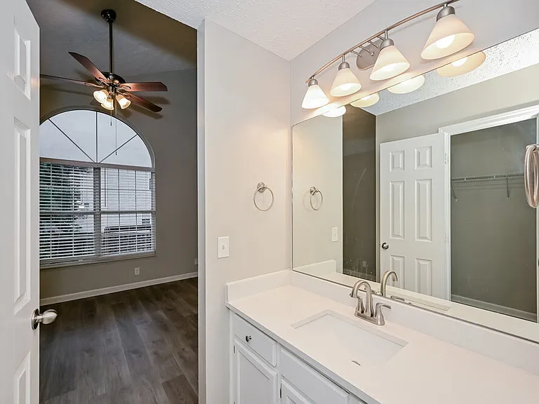 3521 Glenfalls Dr — Photo 12