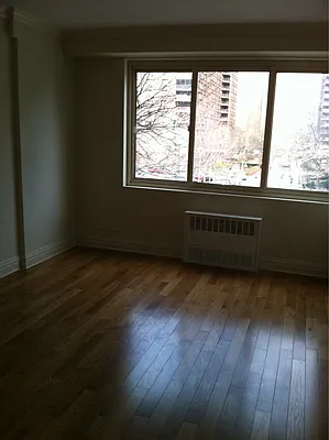 Rented by Stonehenge NYC LLC | media 3