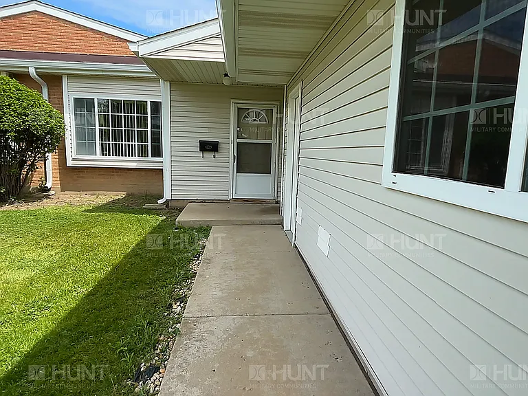 3130B Montana Ave — Photo 1