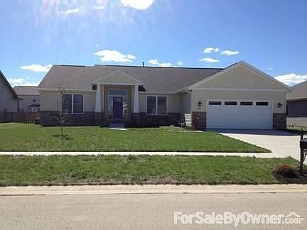 408 Garvey Ln.
						:
						Front of the House!
Professionally treated lawn and new landscaping!