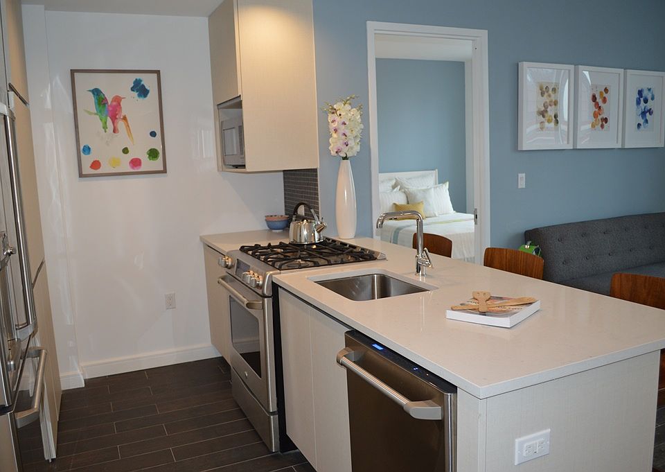 1st image of 309 Gold St APT 34G
