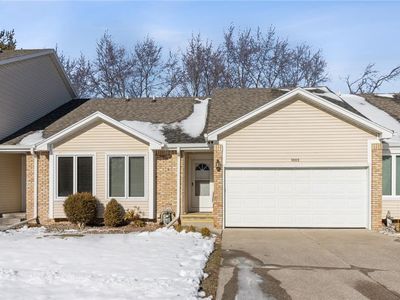 1002 Bradford Pl, West Des Moines, IA, 50266