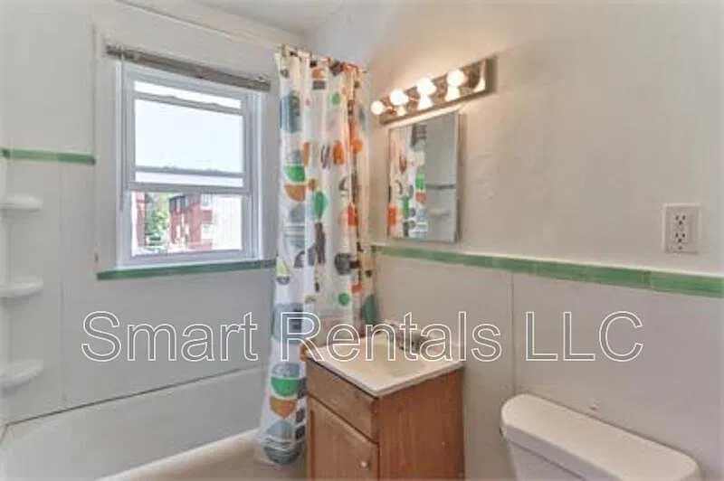 1 bed, 1.0 bath, 650 sqft, $699 — Photo 4