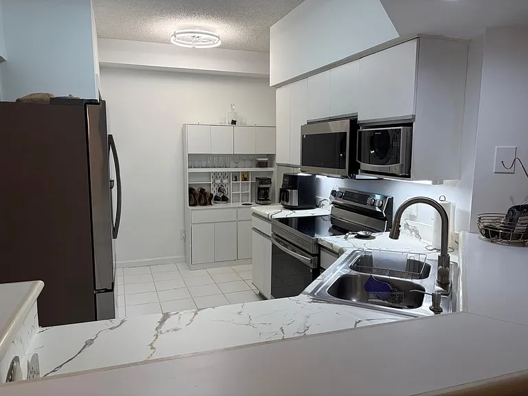 3205 NE 184th St #9304 — Photo 8