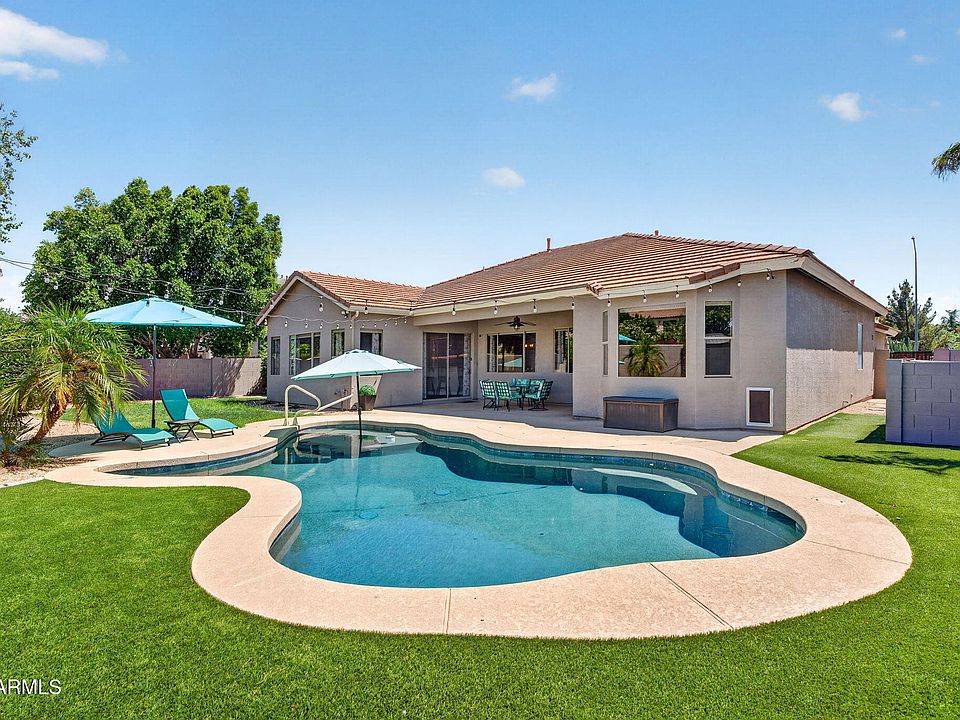 1st image of 9814 E LOMPOC Avenue