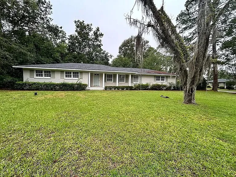 605 Georgia Ave — Photo 1