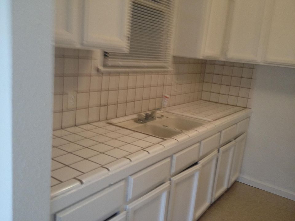 1st image of 4030 E Olive Ave