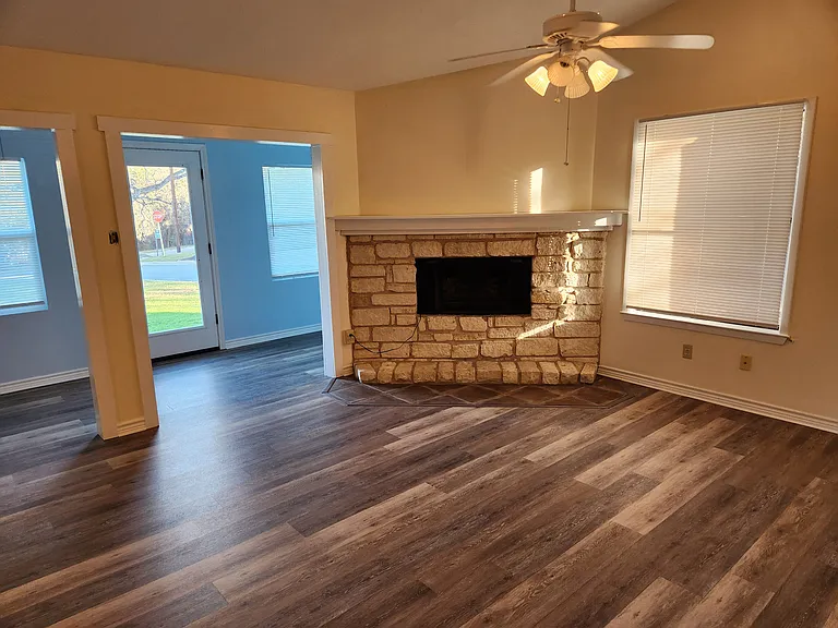 1015 Old Mill Rd #1 — Photo 8