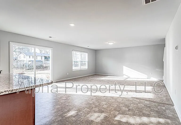 540 Millsgate Cir — Photo 9