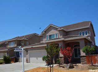 2721 Allegiance Ct, Riverbank, CA 95367