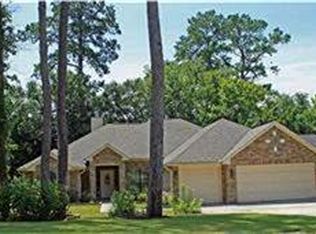 89 Park Cir, Montgomery, TX 77356