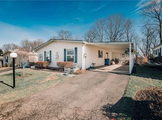 279 Ridge Ln, Murrysville, PA 15668