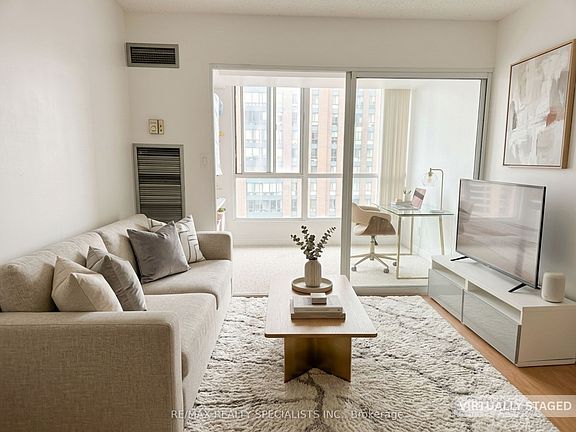 3rd image of 145 Hillcrest Ave #1709