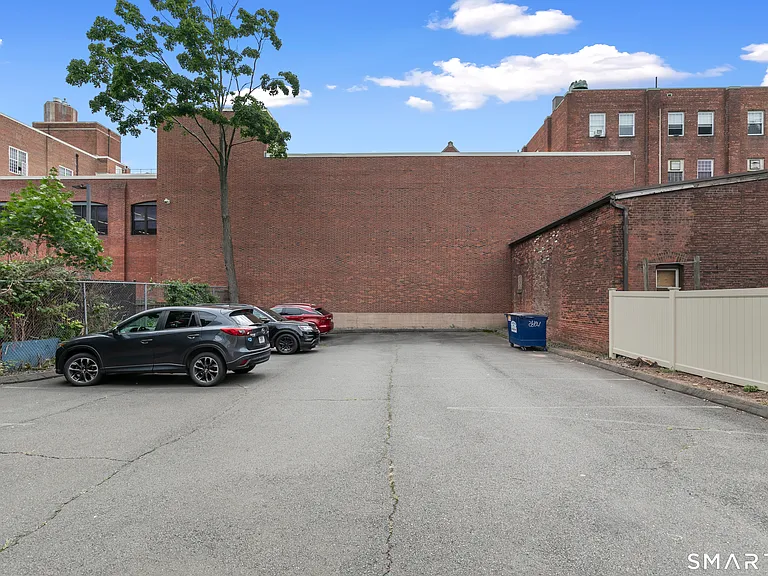 131 Dwight St #1 — Photo 33