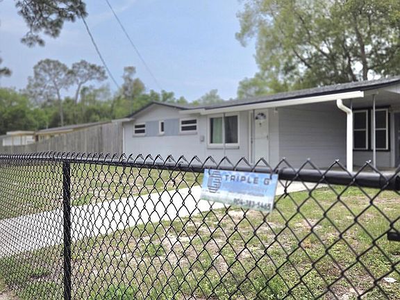 2nd image of 175 PARKWOOD Drive W