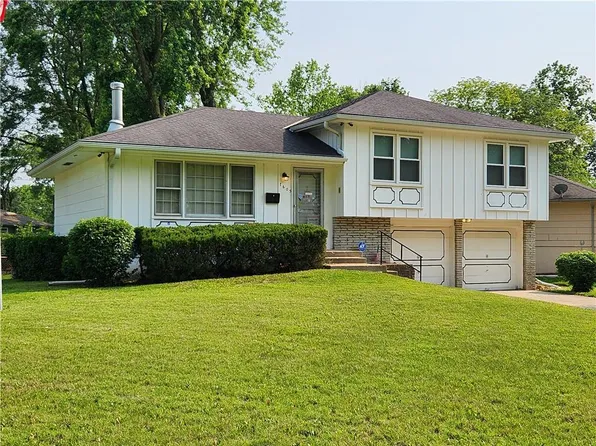 7605 E 93rd St, Kansas City, MO 64138