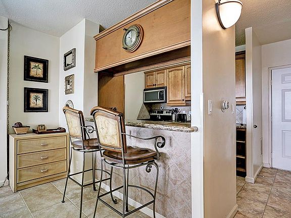 4th image of 1401 E Beach Dr Unit 914
