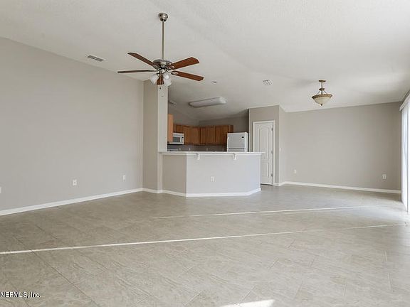 4th image of 11490 Summer Bird Ct